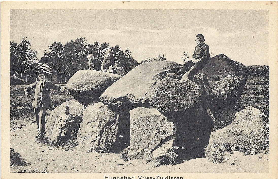 2_20hunenborg_hunebed_vries_zuidlaren_hist_ver_zuidlaren.jpgmediaclass-fancybox-big-img.5a17fc1f47109709397ae88813c748b421ef8e41